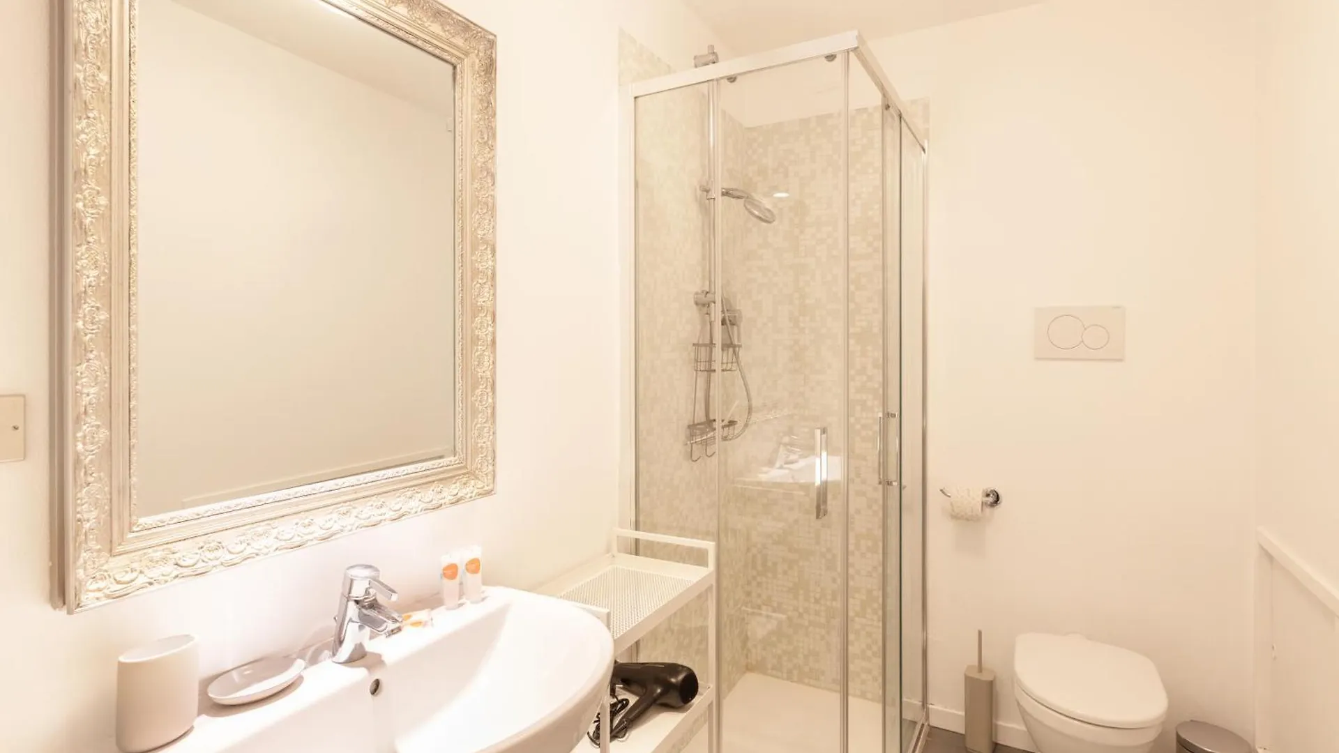 Splendido Bilocale Navigli Ascanio 13 - Mirable Pm Milano Lejlighed